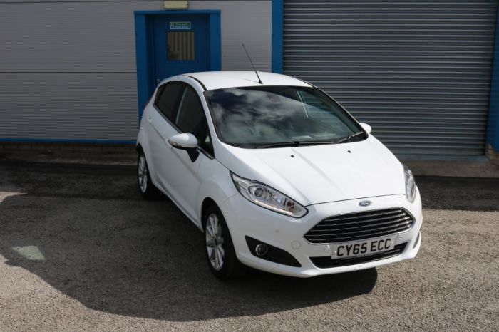 Ford Fiesta 1.0 EcoBoost Titanium 5dr Hatchback Petrol White