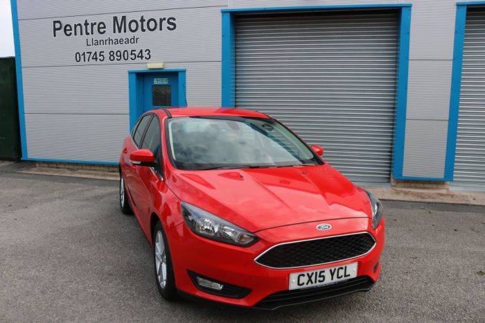 Ford Focus 1.0 EcoBoost 125 Zetec 5dr Hatchback Petrol Red