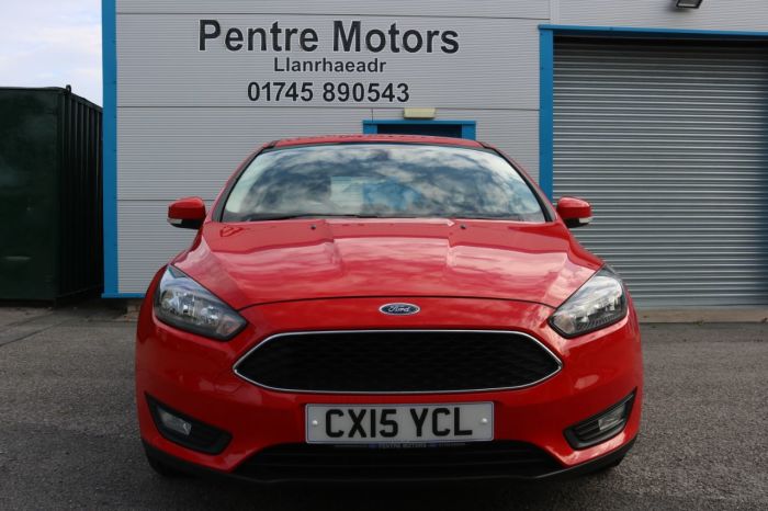 Ford Focus 1.0 EcoBoost 125 Zetec 5dr Hatchback Petrol Red