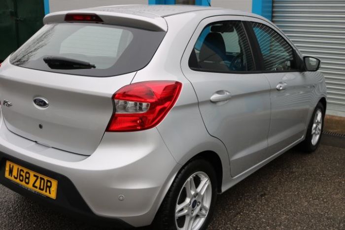 Ford Ka 1.2 Zetec 5dr Hatchback Petrol Silver