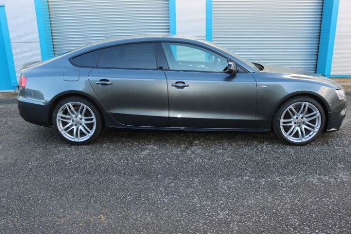 Audi A5 2.0 TDI 190 Quattro Black Ed Plus 5dr S Tronic 5st Hatchback Diesel Grey