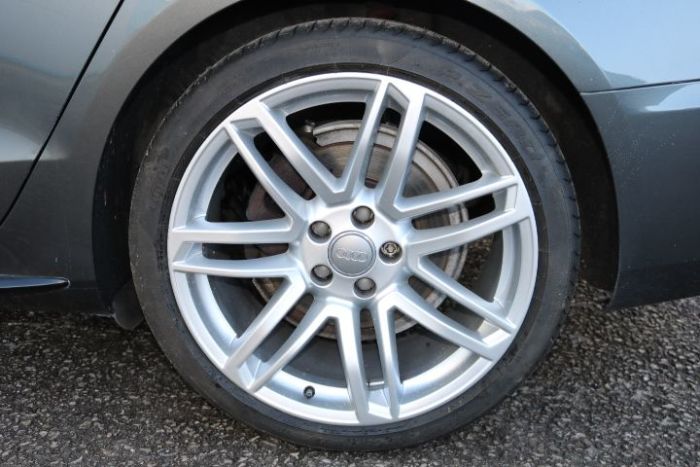 Audi A5 2.0 TDI 190 Quattro Black Ed Plus 5dr S Tronic 5st Hatchback Diesel Grey