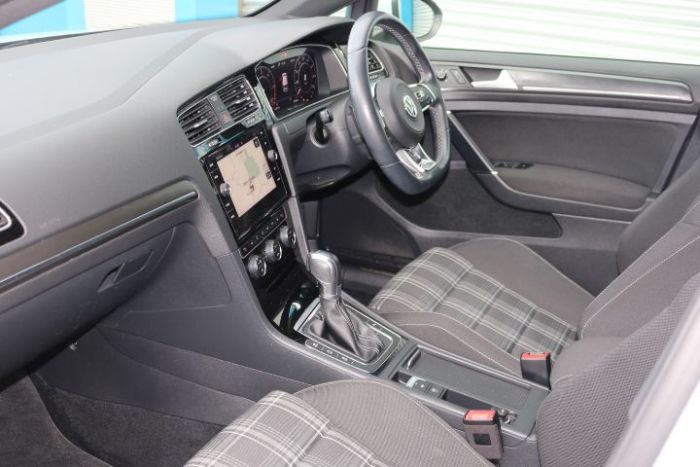 Volkswagen Golf 2.0 TDI 184 GTD 5dr DSG Hatchback Diesel Silver