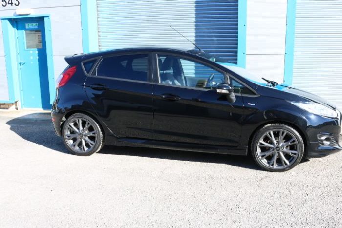 Ford Fiesta 1.5 TDCi ST-Line 5dr Hatchback Diesel Black