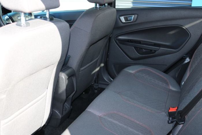 Ford Fiesta 1.5 TDCi ST-Line 5dr Hatchback Diesel Black