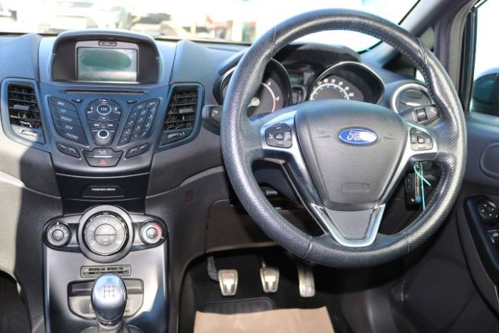 Ford Fiesta 1.5 TDCi ST-Line 5dr Hatchback Diesel Black