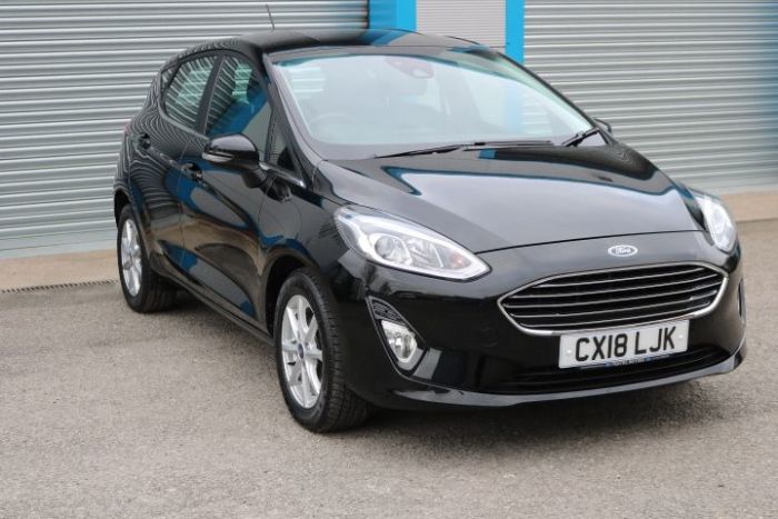 Ford Fiesta 1.0 EcoBoost Zetec 5dr Hatchback Petrol Black