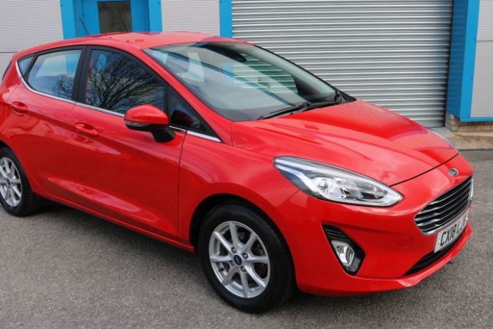 Ford Fiesta 1.0 EcoBoost Zetec 5dr Hatchback Petrol Red