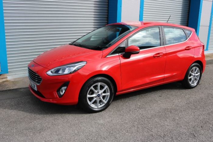 Ford Fiesta 1.0 EcoBoost Zetec 5dr Hatchback Petrol Red
