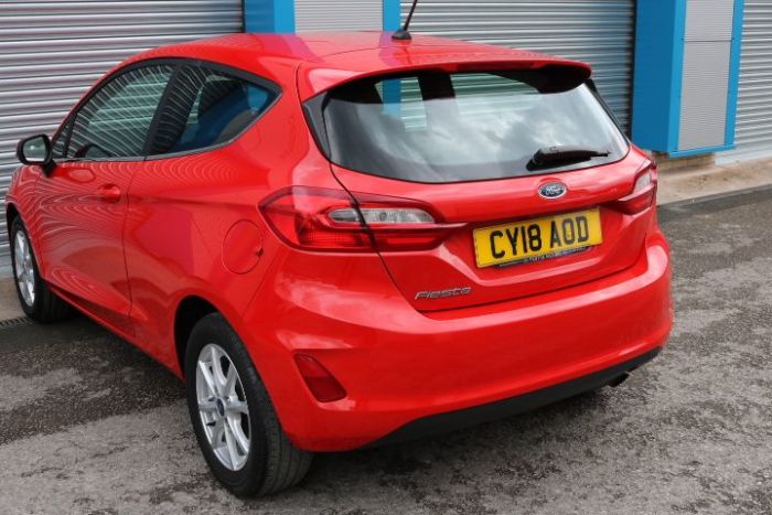 Ford Fiesta 1.0 EcoBoost Zetec 3dr Hatchback Petrol Red