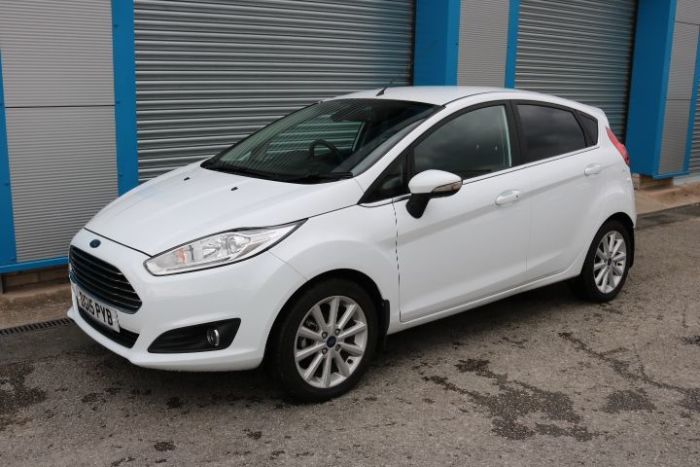 Ford Fiesta 1.0 EcoBoost Titanium 5dr Hatchback Petrol White