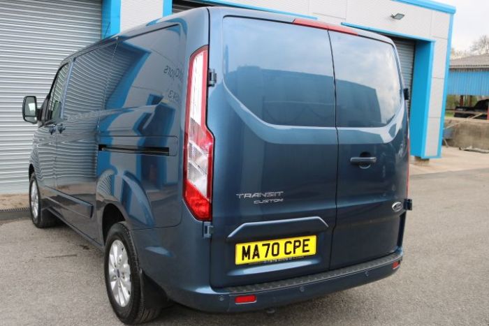 Ford Transit Custom 2.0 EcoBlue 130ps Low Roof Limited Van Panel Van Diesel Blue