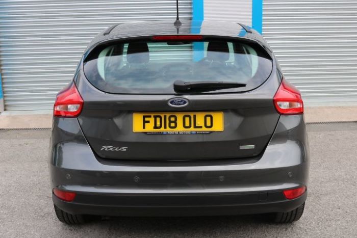 Ford Focus 1.0 EcoBoost 125 Titanium 5dr Auto Hatchback Petrol Grey