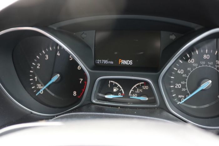 Ford Focus 1.0 EcoBoost 125 Titanium 5dr Auto Hatchback Petrol Grey