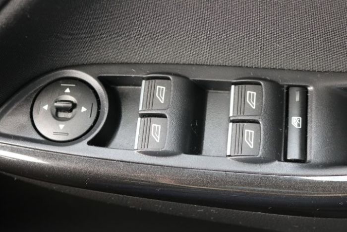 Ford Focus 1.0 EcoBoost 125 Titanium 5dr Auto Hatchback Petrol Grey