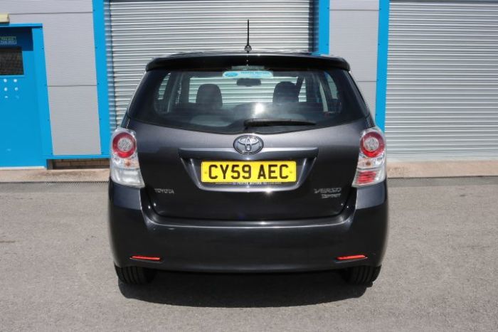 Toyota Verso 2.2 D-CAT T Spirit 5dr Auto MPV Diesel Grey