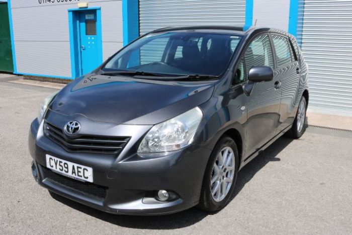 Toyota Verso 2.2 D-CAT T Spirit 5dr Auto MPV Diesel Grey