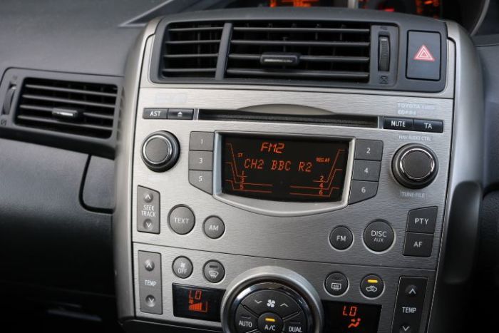 Toyota Verso 2.2 D-CAT T Spirit 5dr Auto MPV Diesel Grey