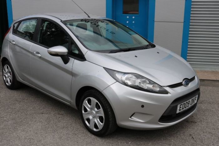 Ford Fiesta 1.4 Style + 5dr Hatchback Petrol Silver