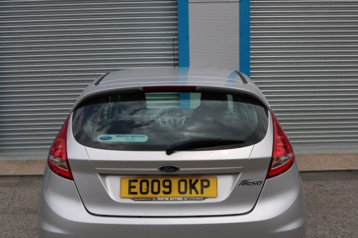 Ford Fiesta 1.4 Style + 5dr Hatchback Petrol Silver