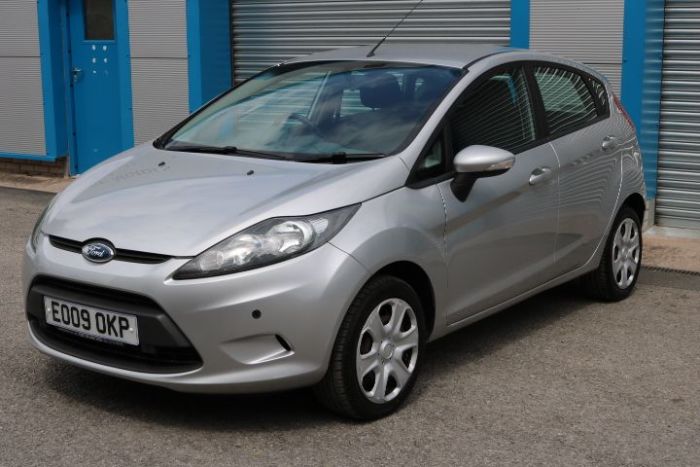 Ford Fiesta 1.4 Style + 5dr Hatchback Petrol Silver