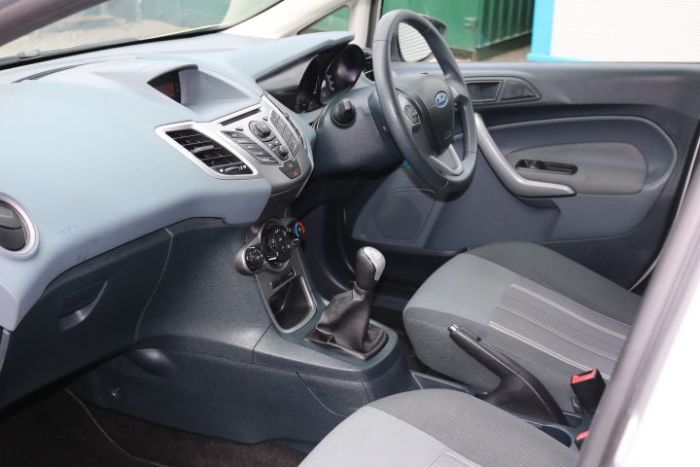 Ford Fiesta 1.4 Style + 5dr Hatchback Petrol Silver