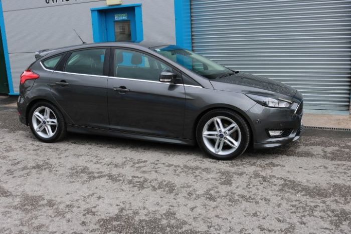 Ford Focus 1.5 TDCi 120 Zetec S 5dr Hatchback Diesel Grey