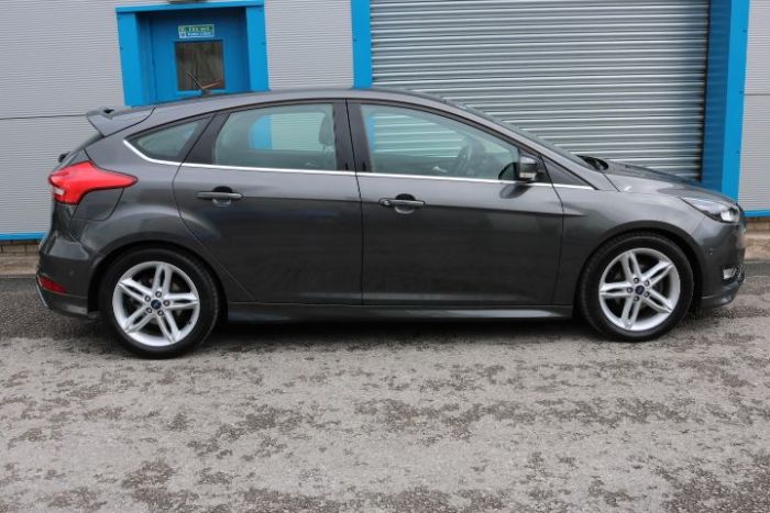 Ford Focus 1.5 TDCi 120 Zetec S 5dr Hatchback Diesel Grey