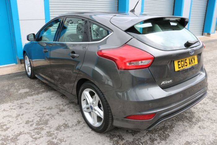 Ford Focus 1.5 TDCi 120 Zetec S 5dr Hatchback Diesel Grey