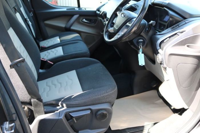 Ford Transit Custom 2.0 TDCi 130ps Low Roof D/Cab Limited Van Panel Van Diesel Grey
