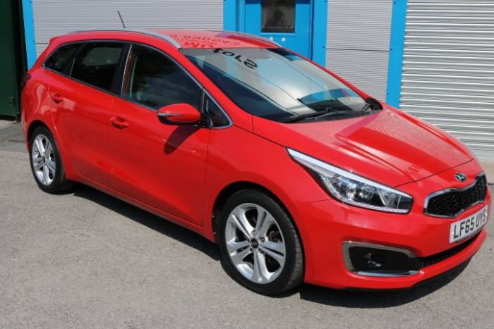 Kia Ceed 1.6 CRDi ISG 4 5dr Estate Diesel Red