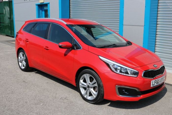 Kia Ceed 1.6 CRDi ISG 4 5dr Estate Diesel Red
