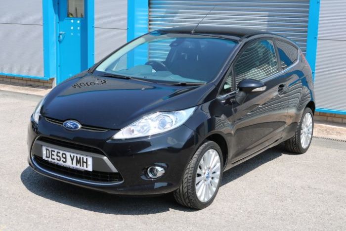 Ford Fiesta 1.4 Titanium 3dr Hatchback Petrol Black