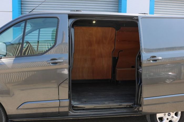 Ford Transit Custom 2.0 TDCi 130ps Low Roof Limited Van Panel Van Diesel Grey