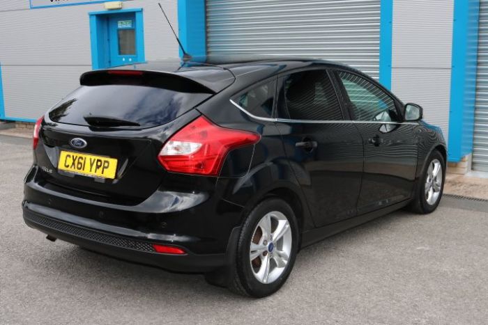 Ford Focus 1.6 TDCi 115 Zetec 5dr Hatchback Diesel Black