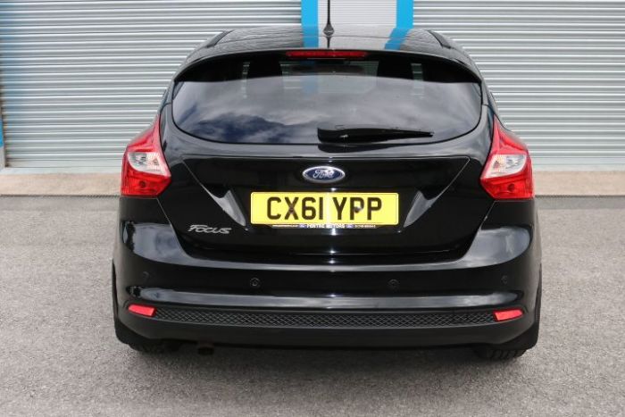 Ford Focus 1.6 TDCi 115 Zetec 5dr Hatchback Diesel Black