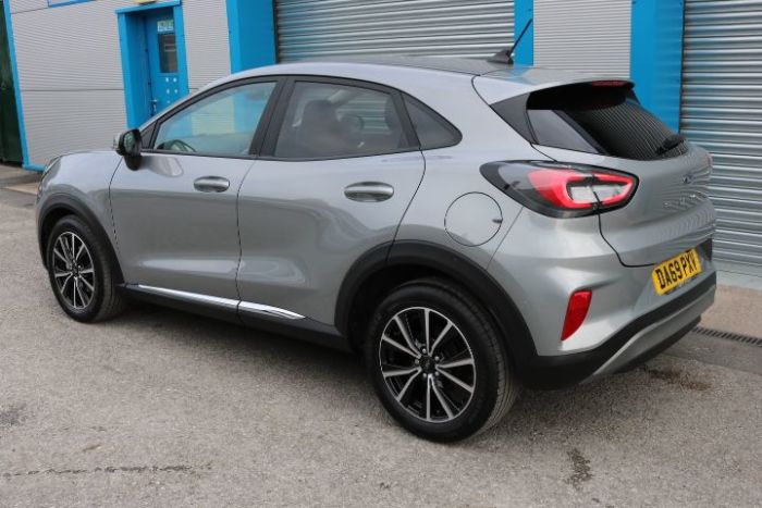 Ford Puma 1.0 EcoBoost Hybrid mHEV Titanium First Ed 5dr Hatchback Petrol Silver