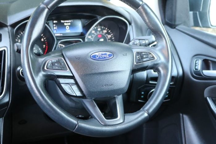 Ford Focus 1.0 EcoBoost 125 Titanium 5dr Hatchback Petrol Grey