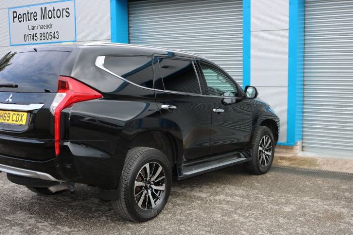 Mitsubishi Shogun Sport 2.4 DI-DC Commercial Auto Van Diesel Black