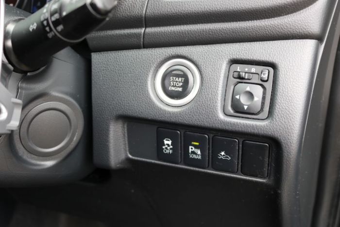 Mitsubishi Shogun Sport 2.4 DI-DC Commercial Auto Van Diesel Black