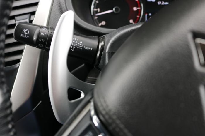 Mitsubishi Shogun Sport 2.4 DI-DC Commercial Auto Van Diesel Black