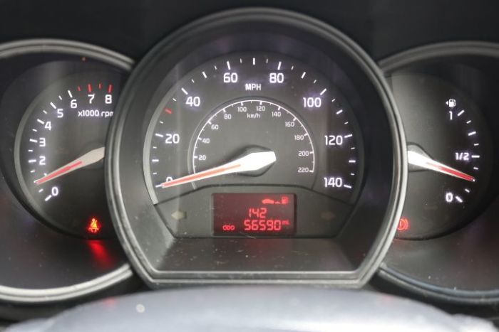 Kia Rio 1.25 1 5dr Hatchback Petrol Silver