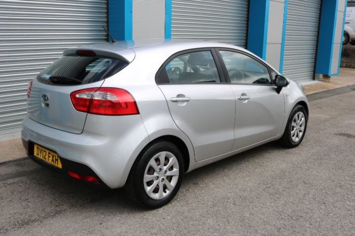 Kia Rio 1.25 1 5dr Hatchback Petrol Silver