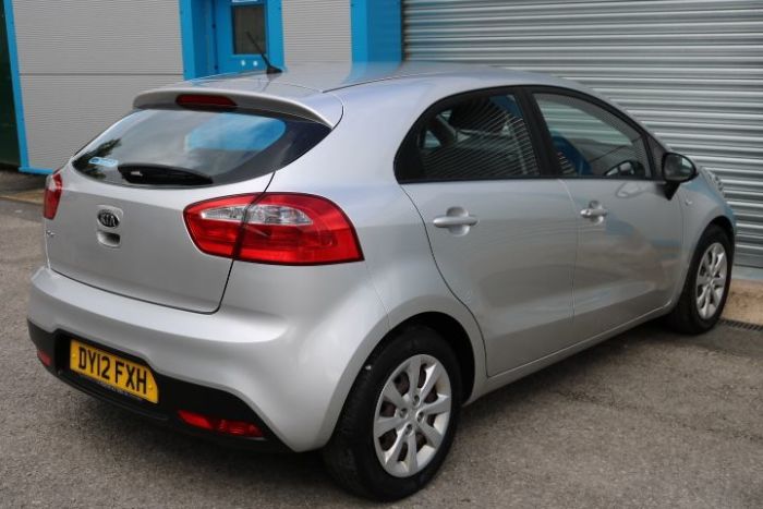 Kia Rio 1.25 1 5dr Hatchback Petrol Silver