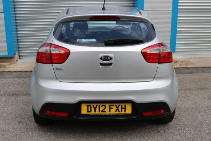 Kia Rio 1.25 1 5dr Hatchback Petrol Silver