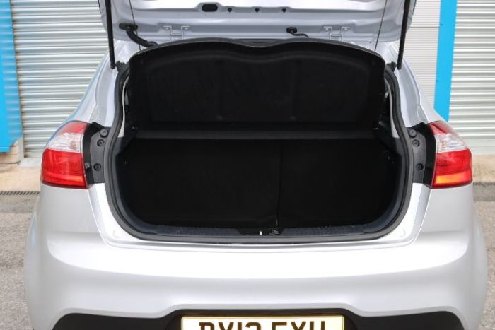 Kia Rio 1.25 1 5dr Hatchback Petrol Silver