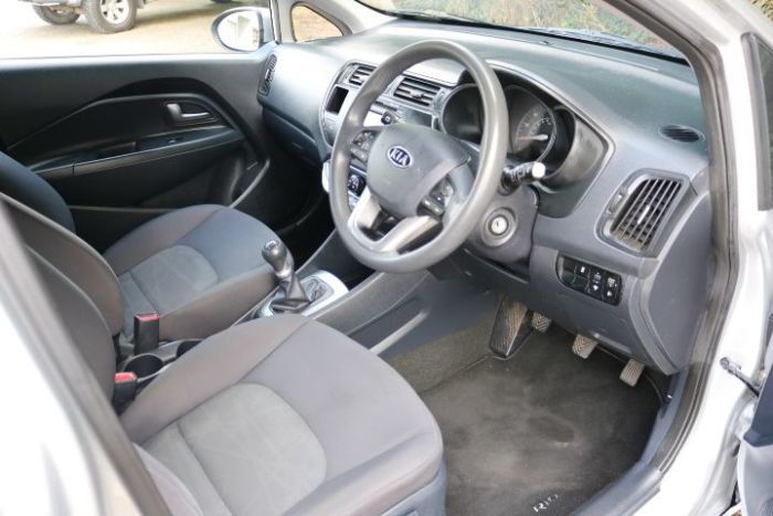 Kia Rio 1.25 1 5dr Hatchback Petrol Silver
