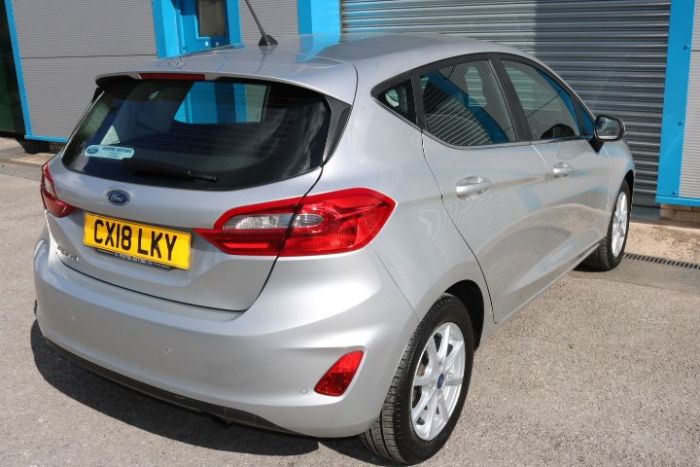 Ford Fiesta 1.5 TDCi Zetec 5dr Hatchback Diesel Silver