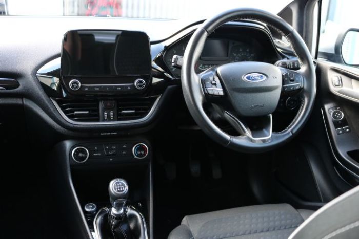 Ford Fiesta 1.5 TDCi Zetec 5dr Hatchback Diesel Silver