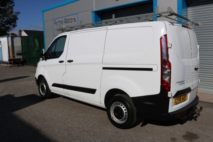Ford Transit Custom 2.0 TDCi 105ps Low Roof Van Panel Van Diesel White